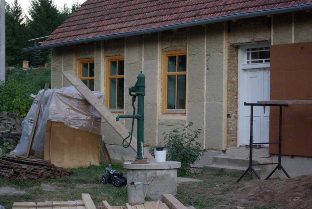 Rekonstrukce hliněného domu
